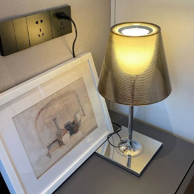 MP Ktribe table Lamp