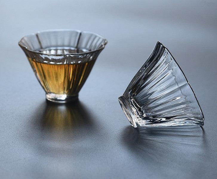 Japanese High Temperature Resistant Flower-shaped small glass tea cup - 6 pcs - www.zawearystocks.com