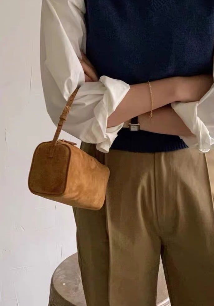 TROW Square 90's Shoulder Bag